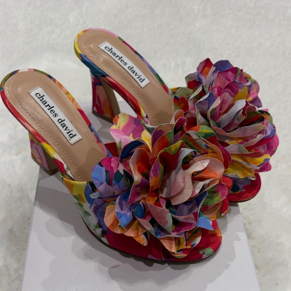 Charles David Colorful Floral Heels,size 7M - Picture 12 of 17